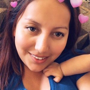 Meet your Posher, Ana